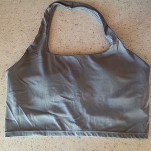 Backless halter cropped workout too